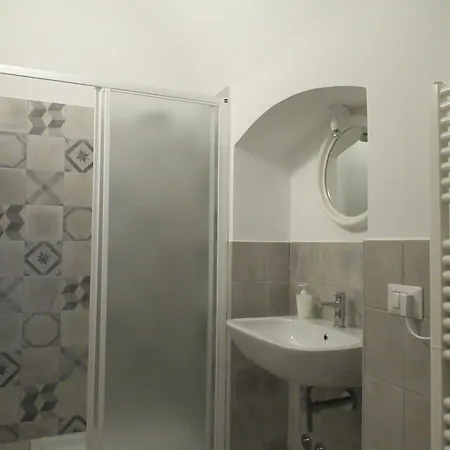 Marta Bed & Breakfast 3*