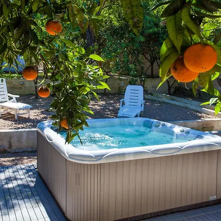 فندق مبيت وإفطار Marta