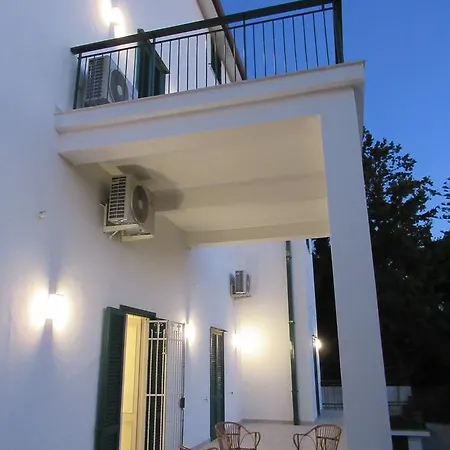 Marta فندق مبيت وإفطار تارانتو