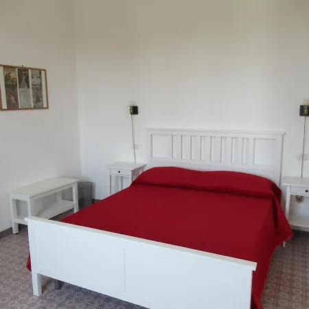 فندق مبيت وإفطار Marta